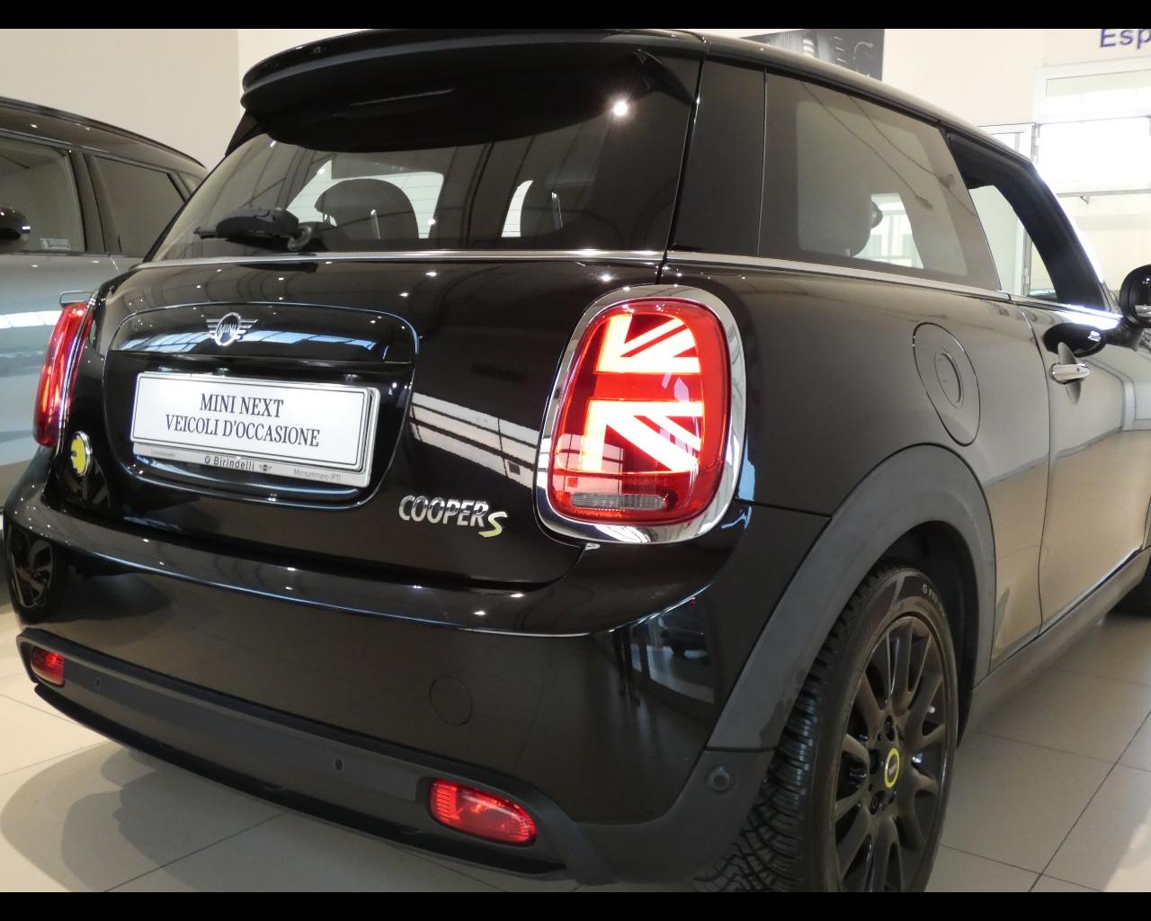 MINI Mini Full El. (F56) - Mini Cooper SE