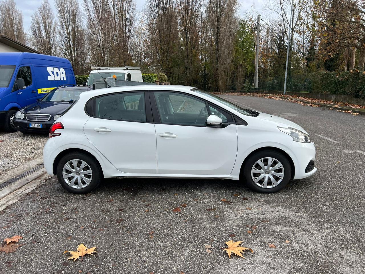 Peugeot 208 BlueHDi 75 S&S 5 porte Active Ok neopatentato