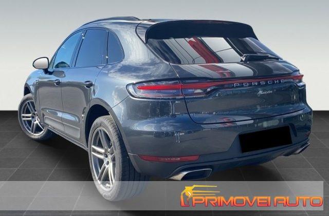 PORSCHE Macan 2.0