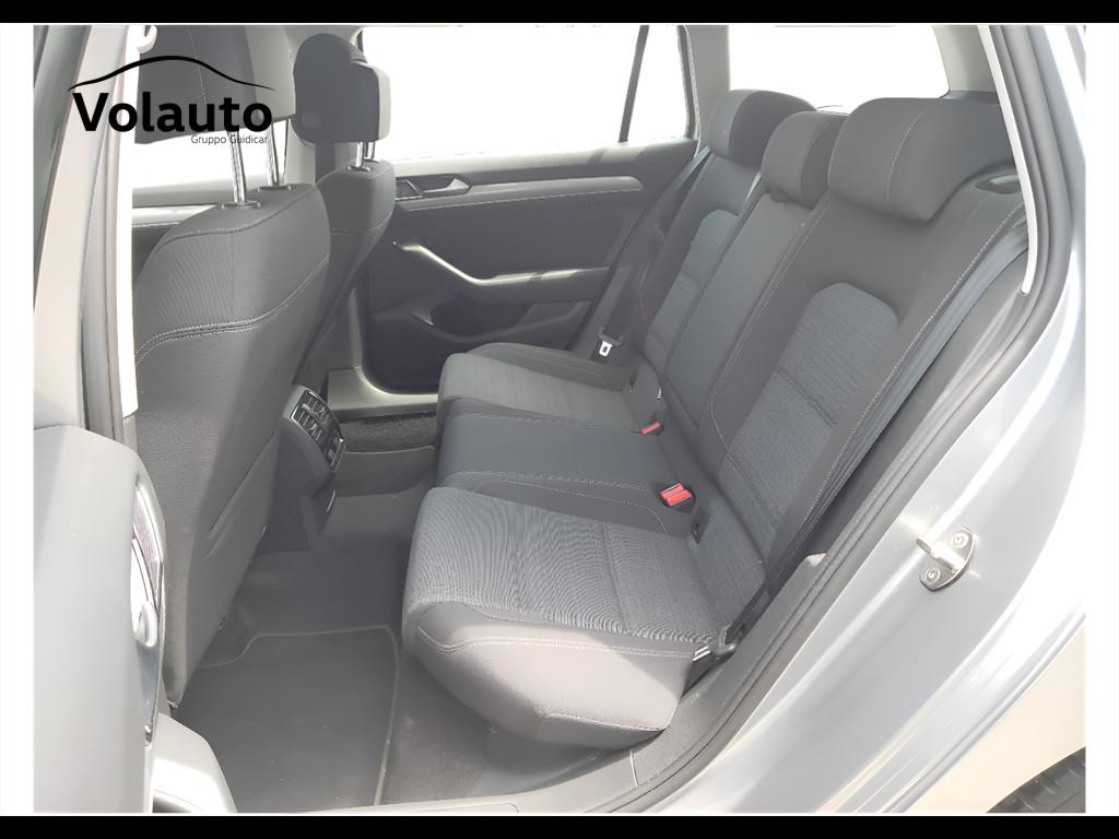 VOLKSWAGEN Passat VIII 2019 Variant - Passat Variant 2.0 tdi Business 122cv dsg