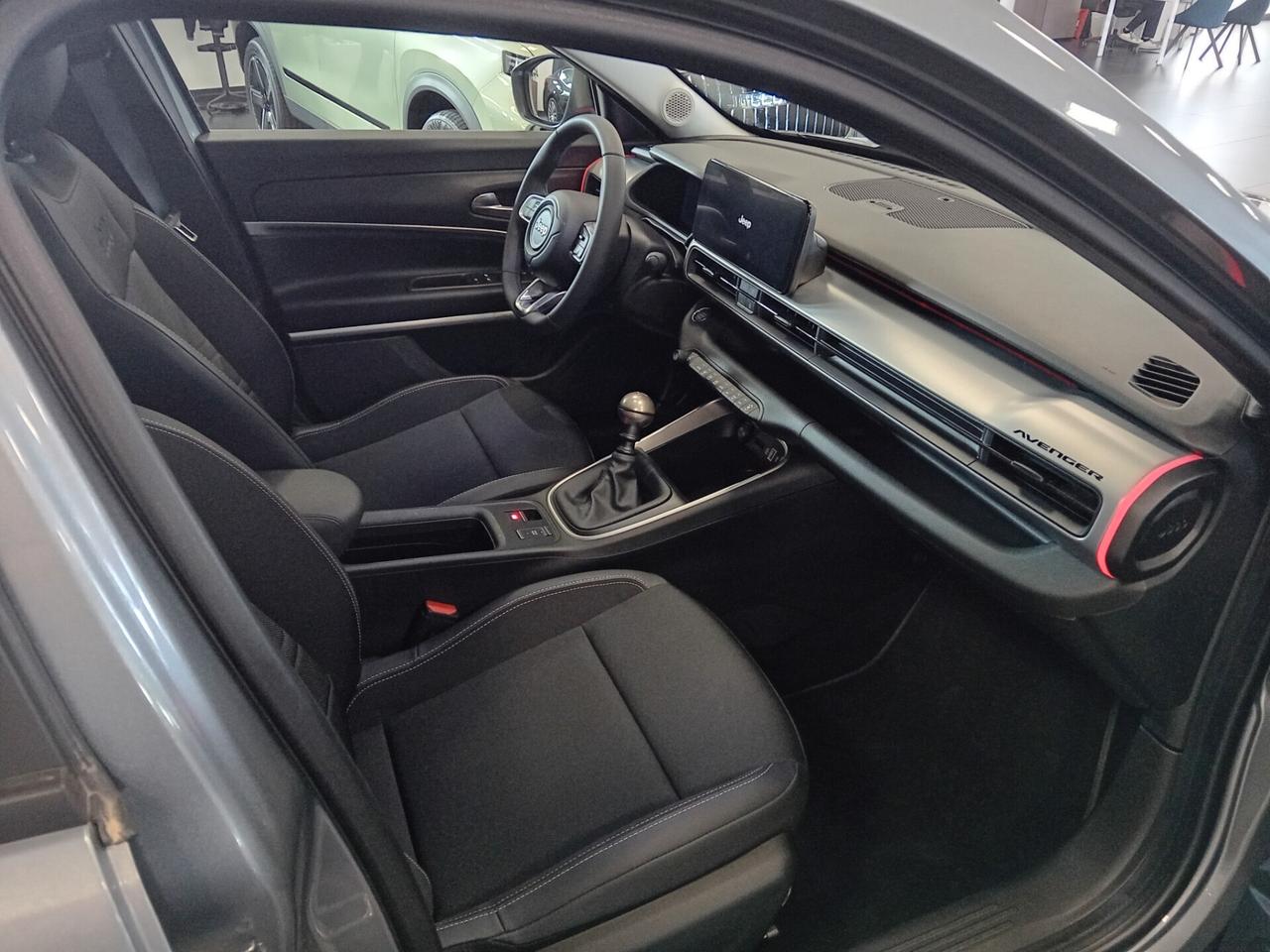 Jeep Avenger 1.2 Turbo 100 CV MHEV Summit