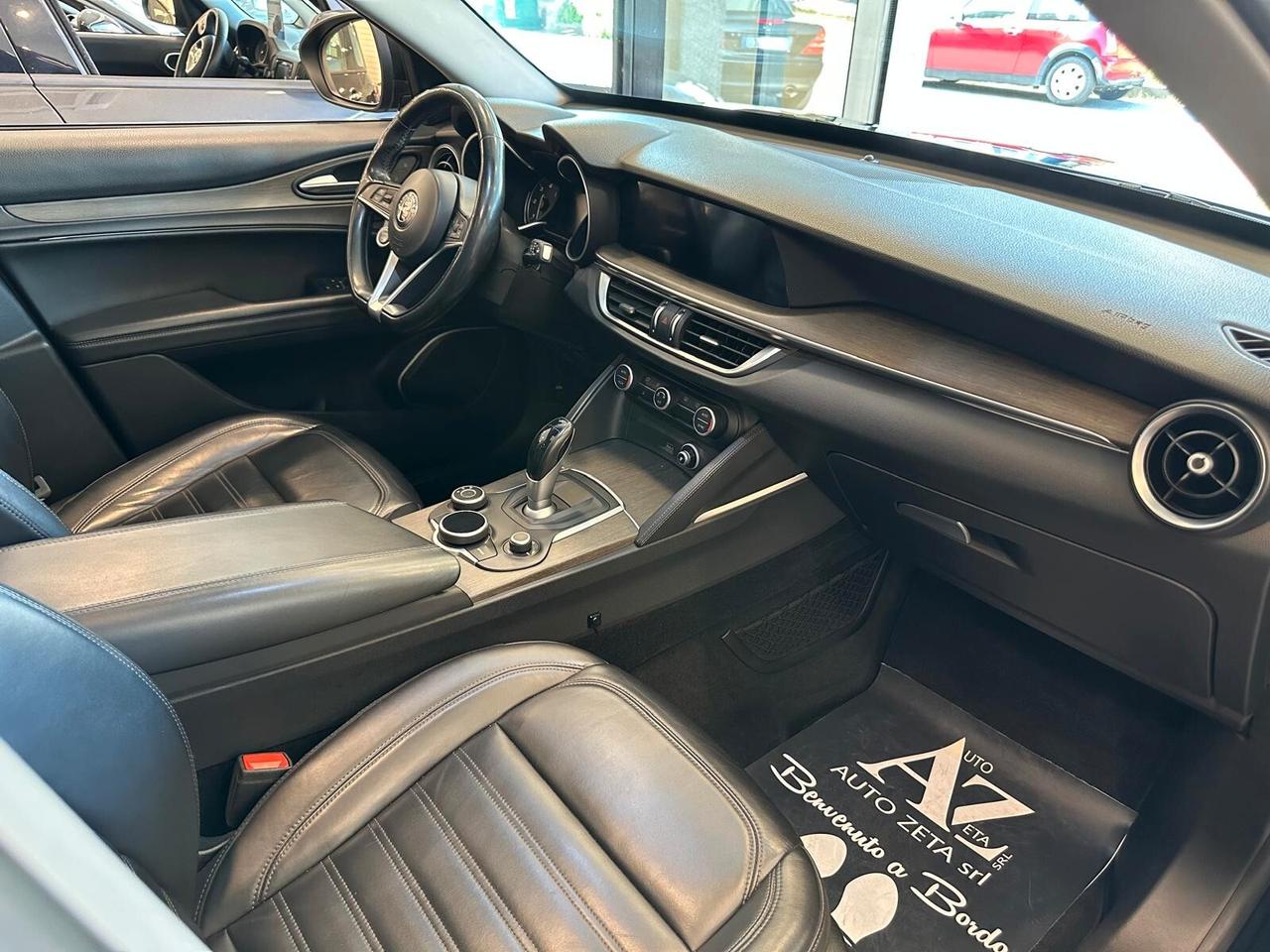 Alfa Romeo Stelvio 2.2 Turbodiesel 210 CV AT8 Q4 Super