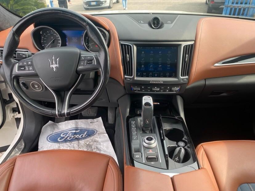 Maserati Levante V6 430 CV S Granlusso