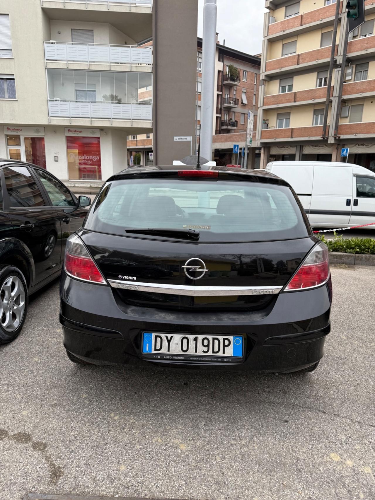 Opel Astra 1.7 CDTI 110CV ecoFLEX 5 porte Enjoy