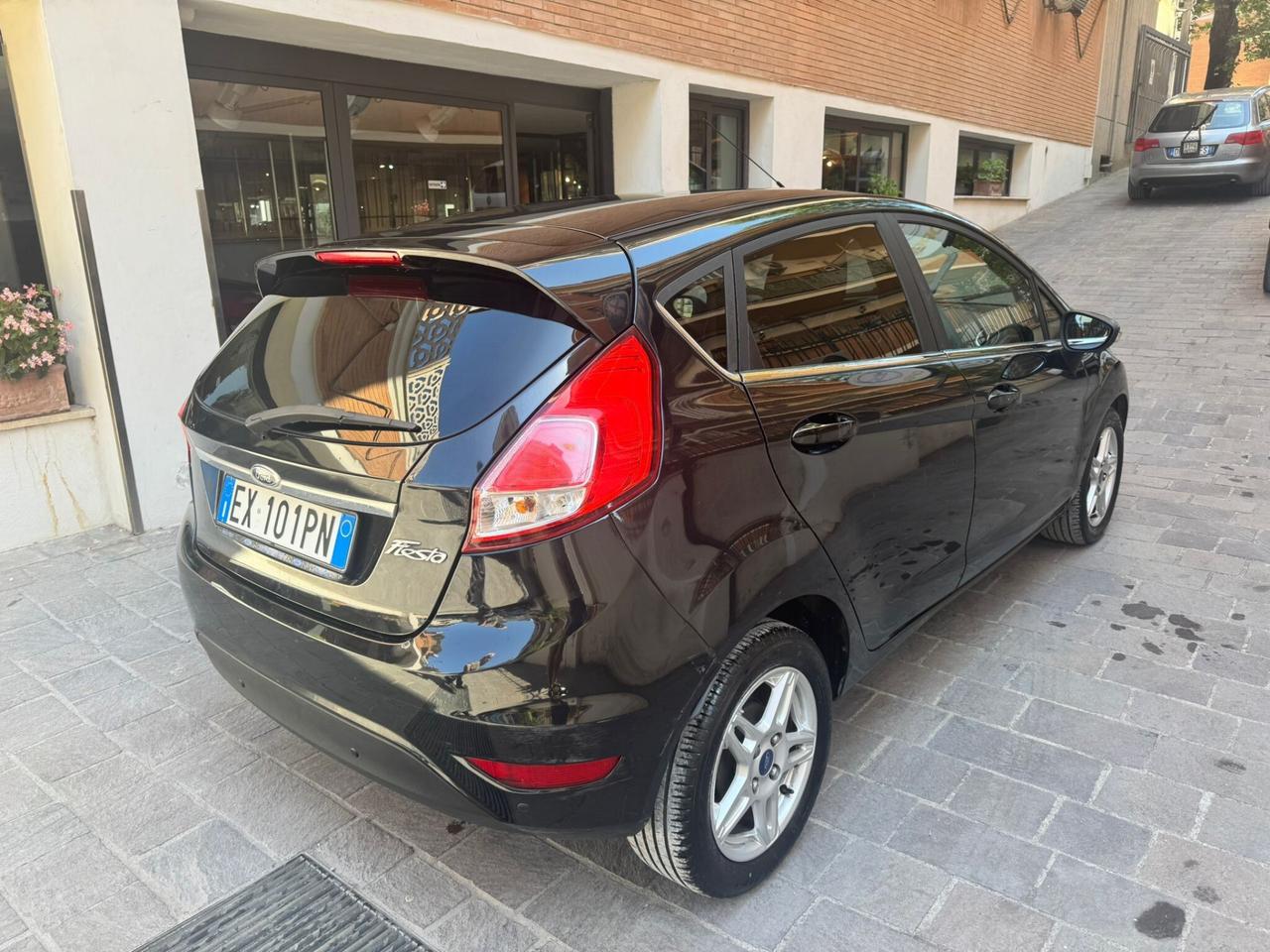 FORD Fiesta 1.4 5 porte Titanium IMPIANTO GPL