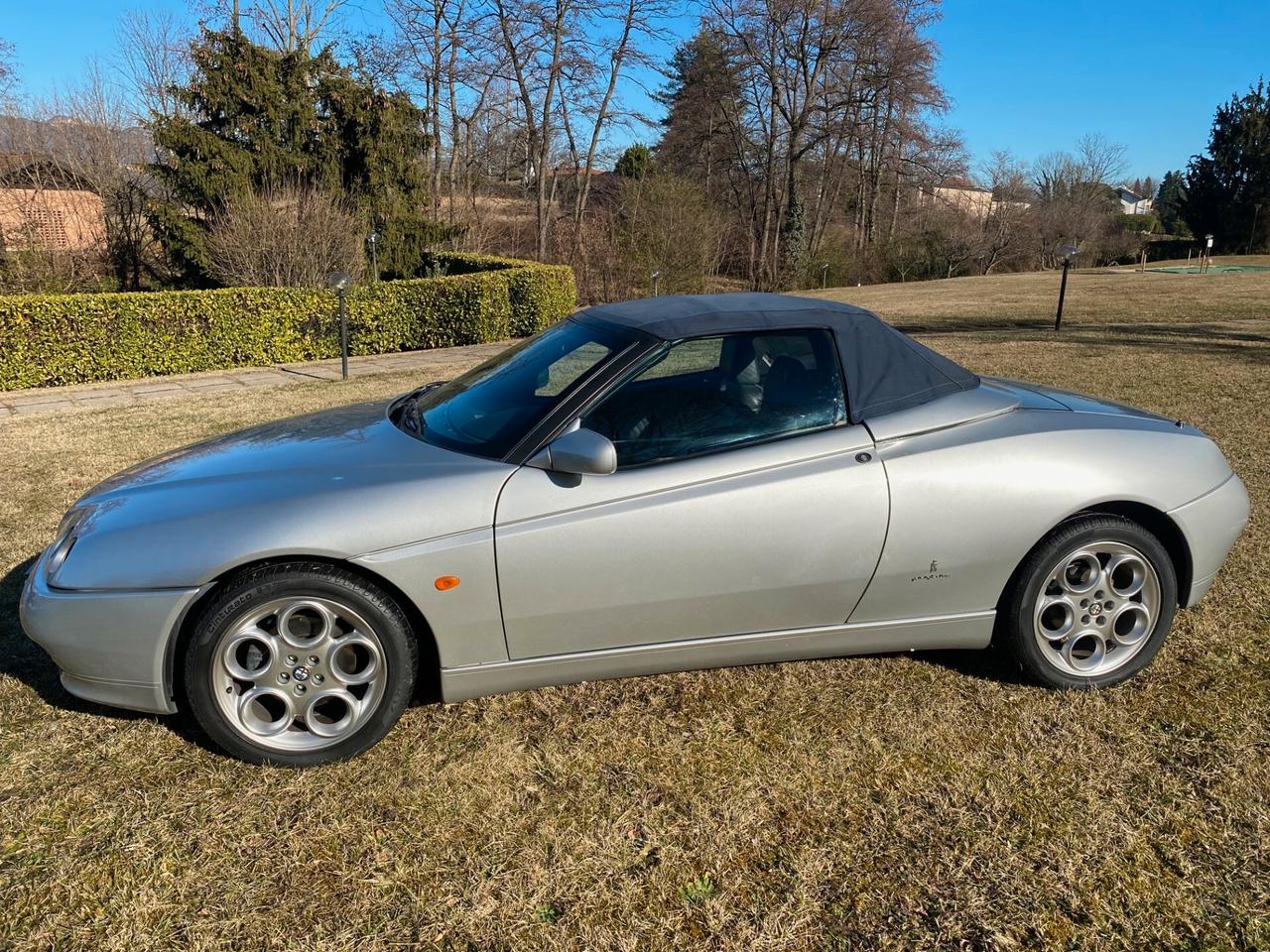 Alfa Romeo GTV Spider 2.0i 16V Twin Spark cat L