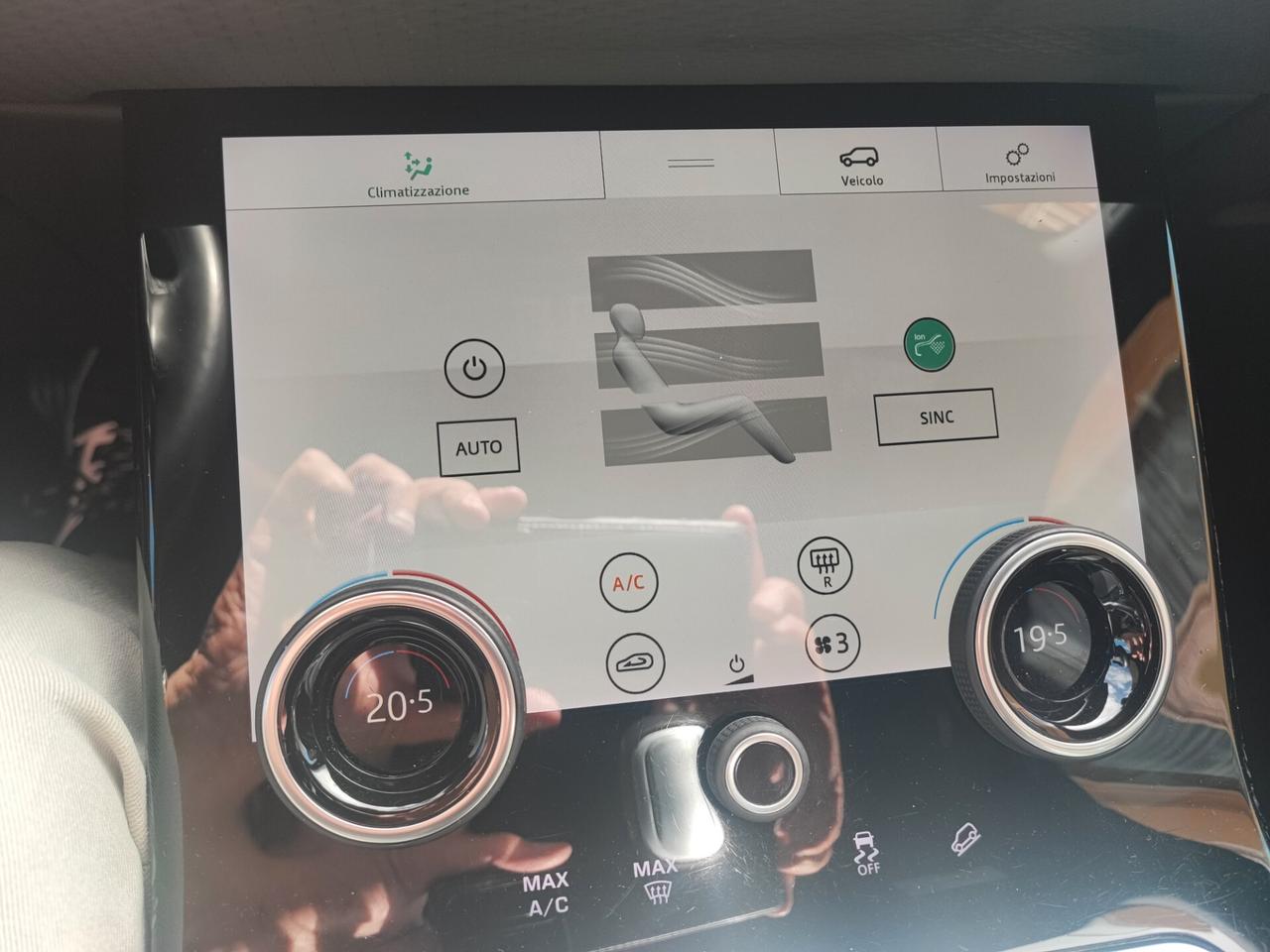 Land Rover Evoque 2.0D I4-L.Flw AWD-GAR3ANNI