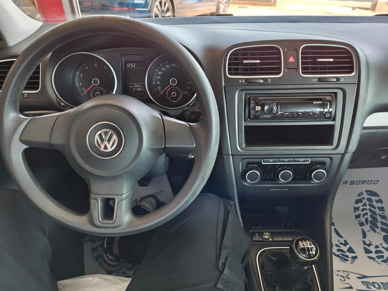 Volkswagen Golf 1.4 5 PORTE METANO