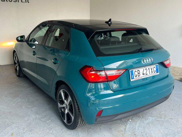 AUDI A1 citycarver 30 TFSI