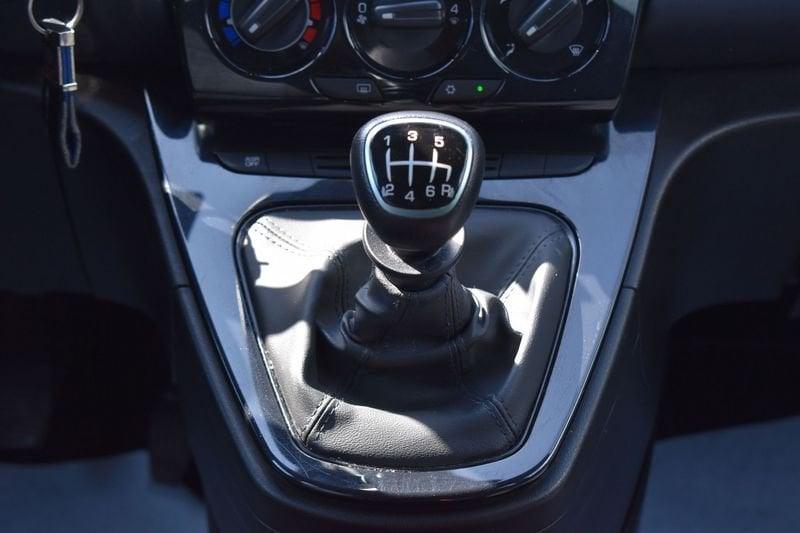 Lancia Ypsilon 1.0 FireFly 70cv Hybrid Gold Plus