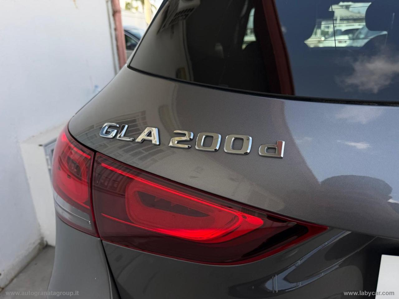 MERCEDES-BENZ GLA 200 d Automatic Premium AMG LINE + PACK LUCI