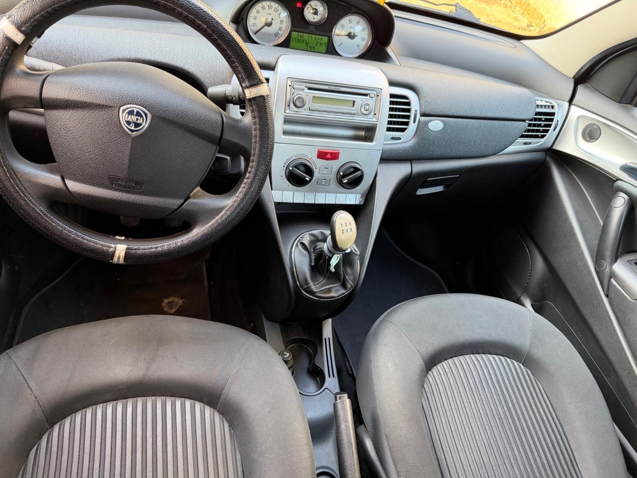 Lancia Ypsilon 1.2 Platino