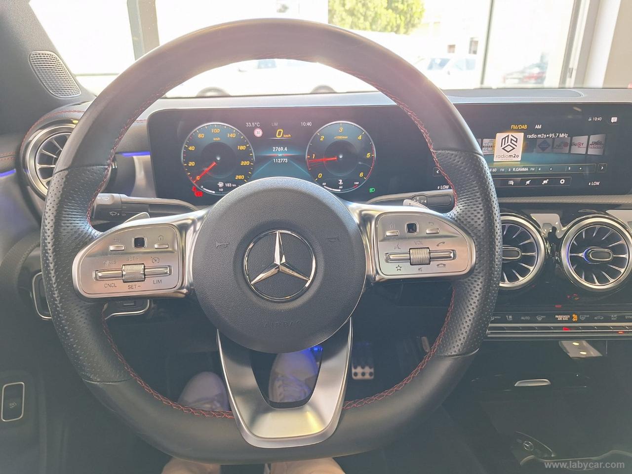 MERCEDES-BENZ CLA 200 d Automatic Premium