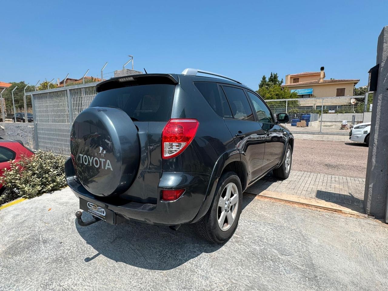 TOYOTA RAV - GANCIO TRAINO - 4X4