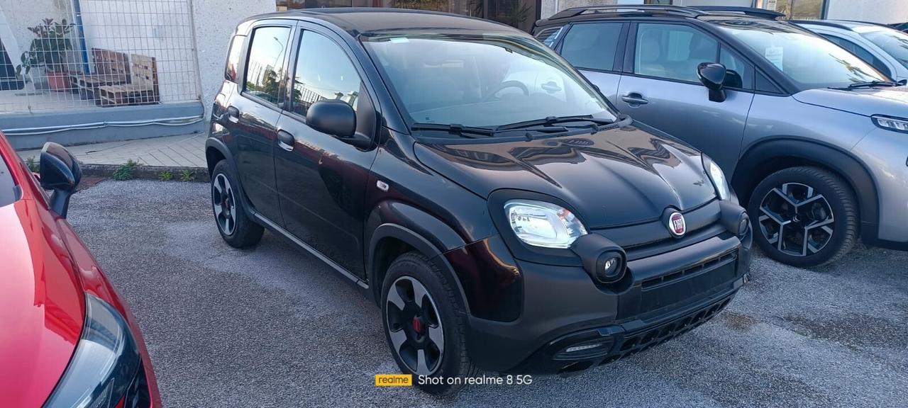 Fiat Panda 1.0 FireFly S&S Hybrid City Cross