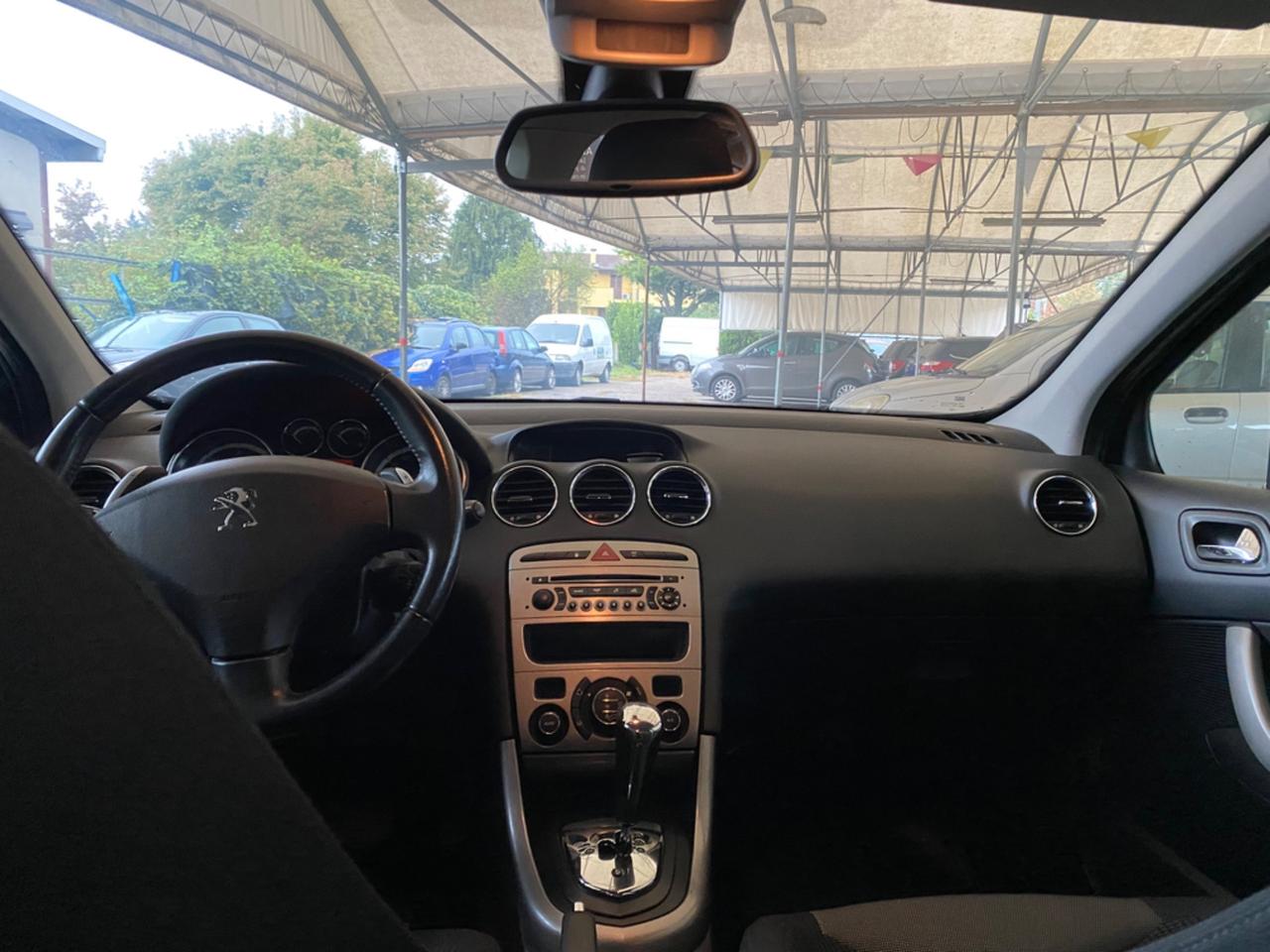 Peugeot 308 1.6 8V e-HDi 112CV Stop&Start robotiz. 5p. Active