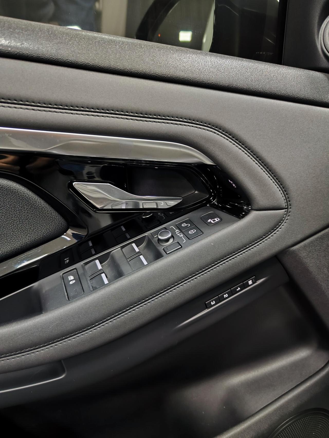 Land Rover Range Rover Evoque 2.0D I4 180 CV AWD R-Dynamic SE