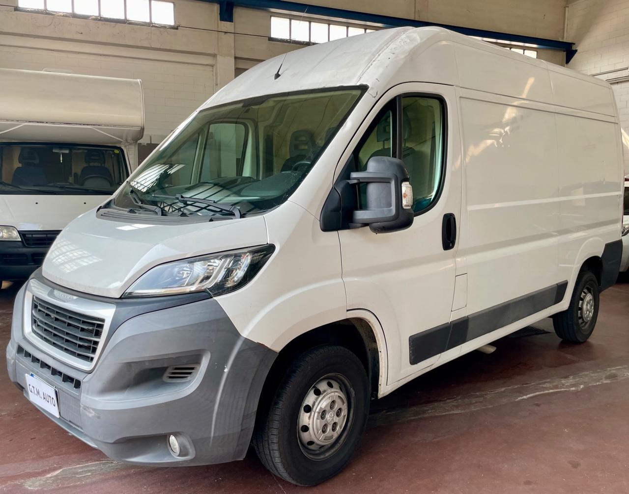 Peugeot Boxer 2.2D unicoproprietario per neopatentati