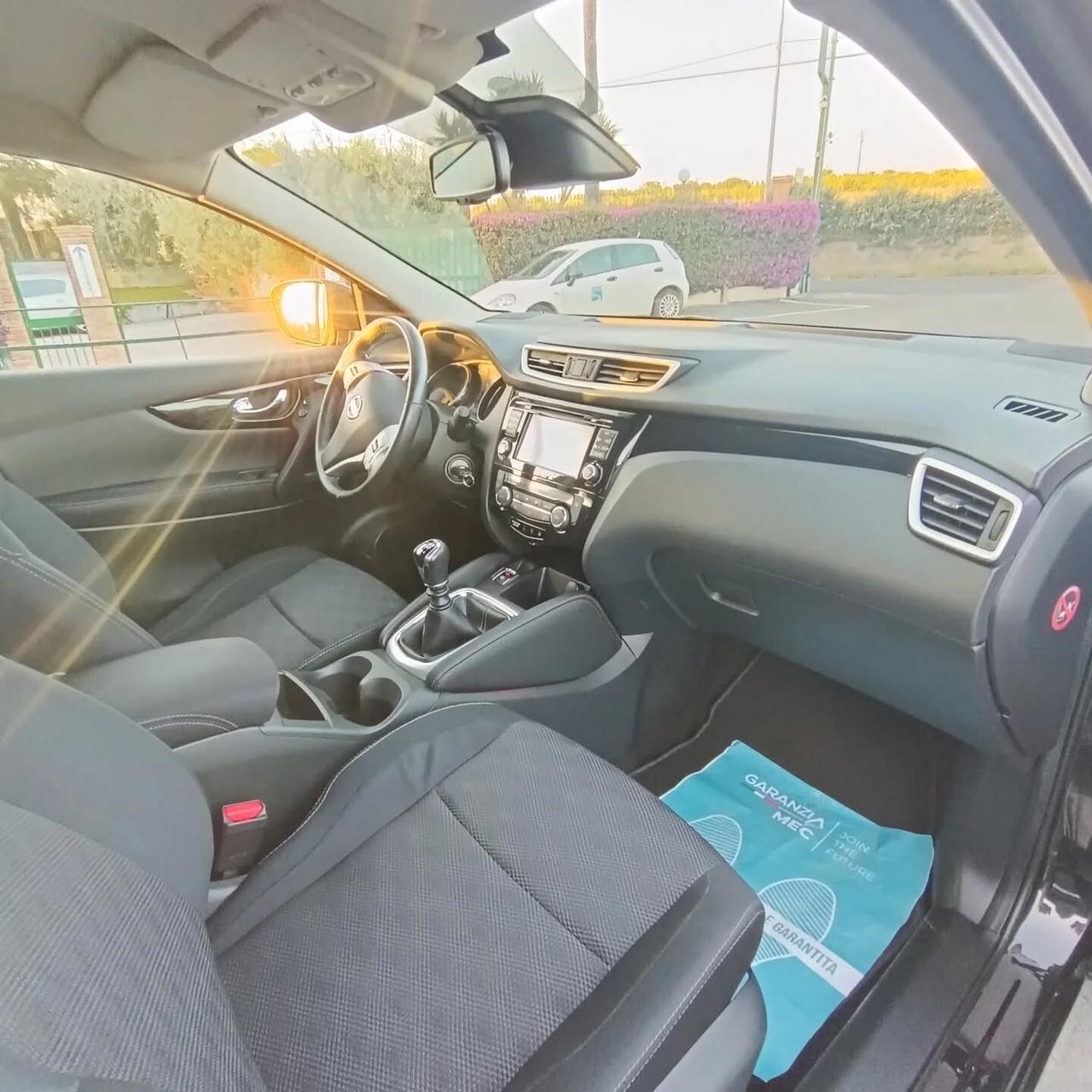 Nissan Qashqai 1.5 dCi Acenta Premium FULL OPTIONAL
