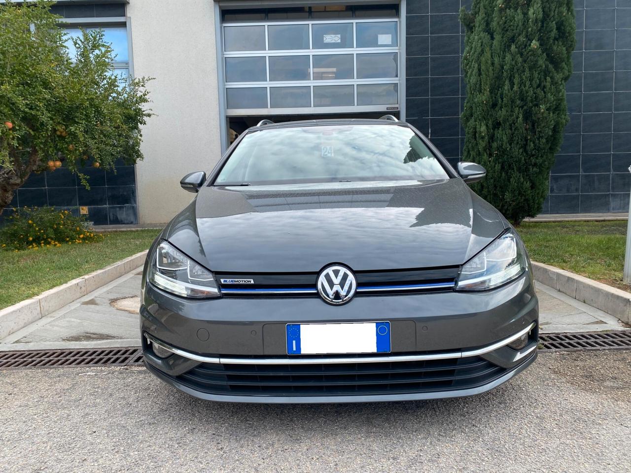 Volkswagen Golf Variant 1.4 TGI DSG Executive BlueMotion