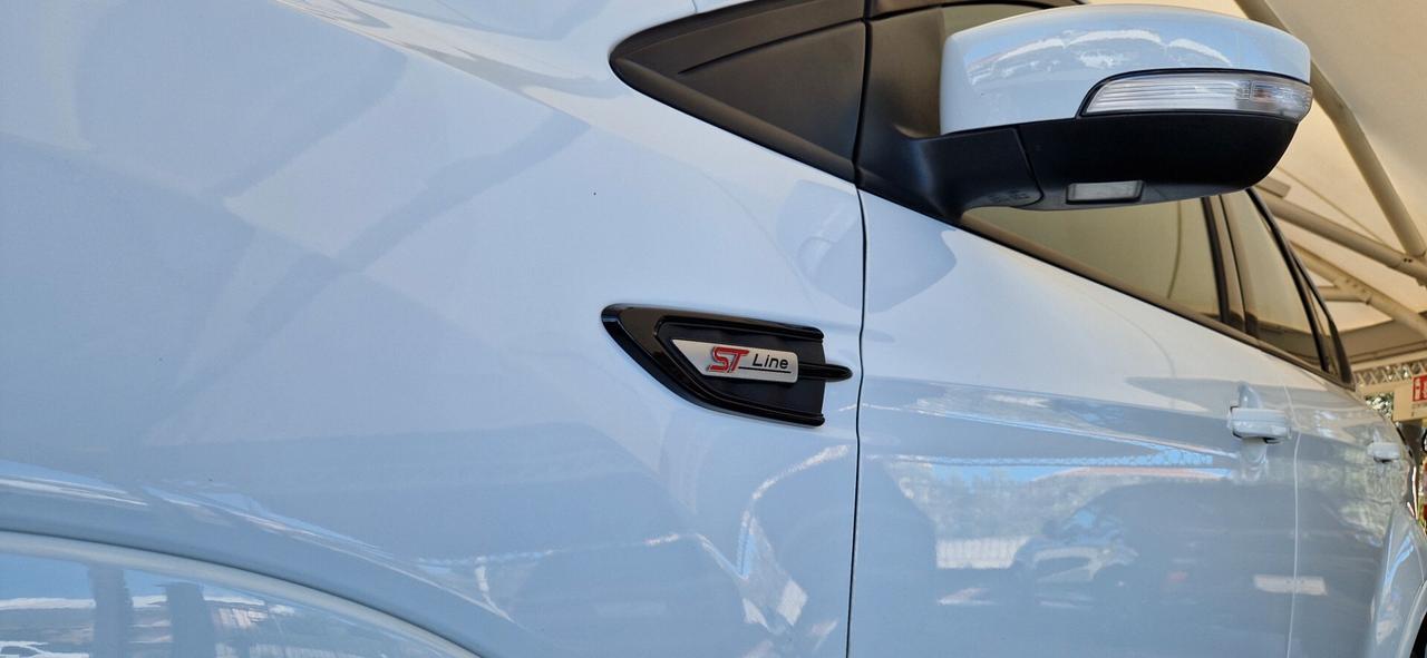 Ford Kuga 1.5 TDCi 120cv 2WD ST-Line X