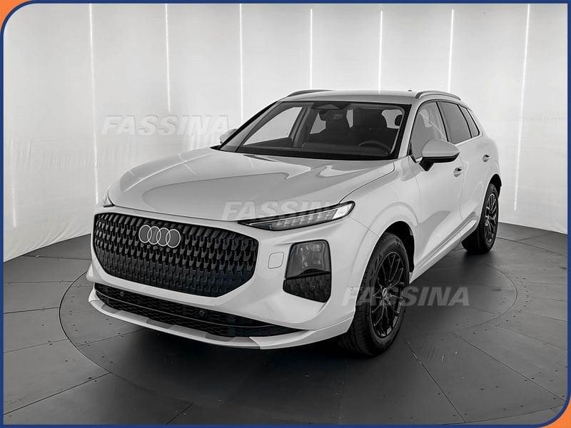 Audi Q3 Q3 1.5 tfsi mhev Business 150cv s-tronic