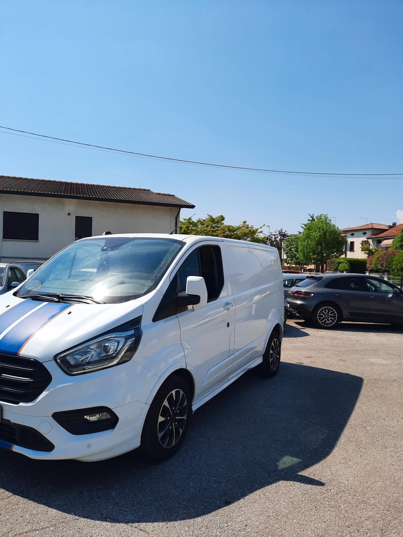 FORD TRANSIT CUSTOM SPORT PR. IVATO