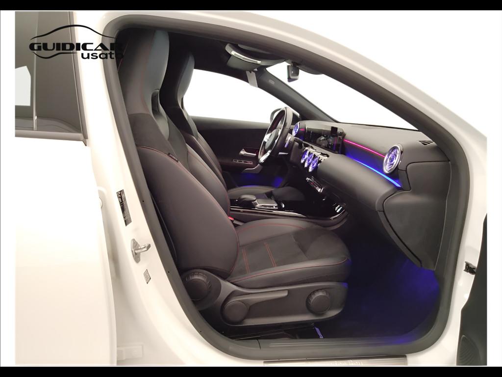 Mercedes-Benz Classe A - W177 2018 - A 180 d Premium auto