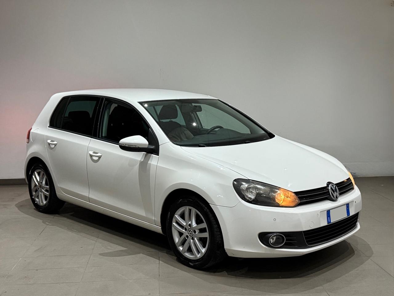 Volkswagen Golf 1.6 TDI DSG Highline Per Neopatentati