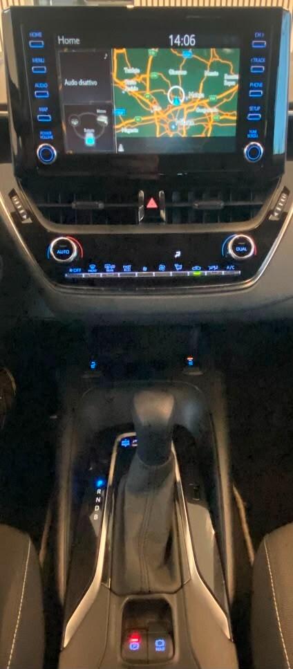 Toyota Corolla Touring Sports 1.8 Hybrid Business