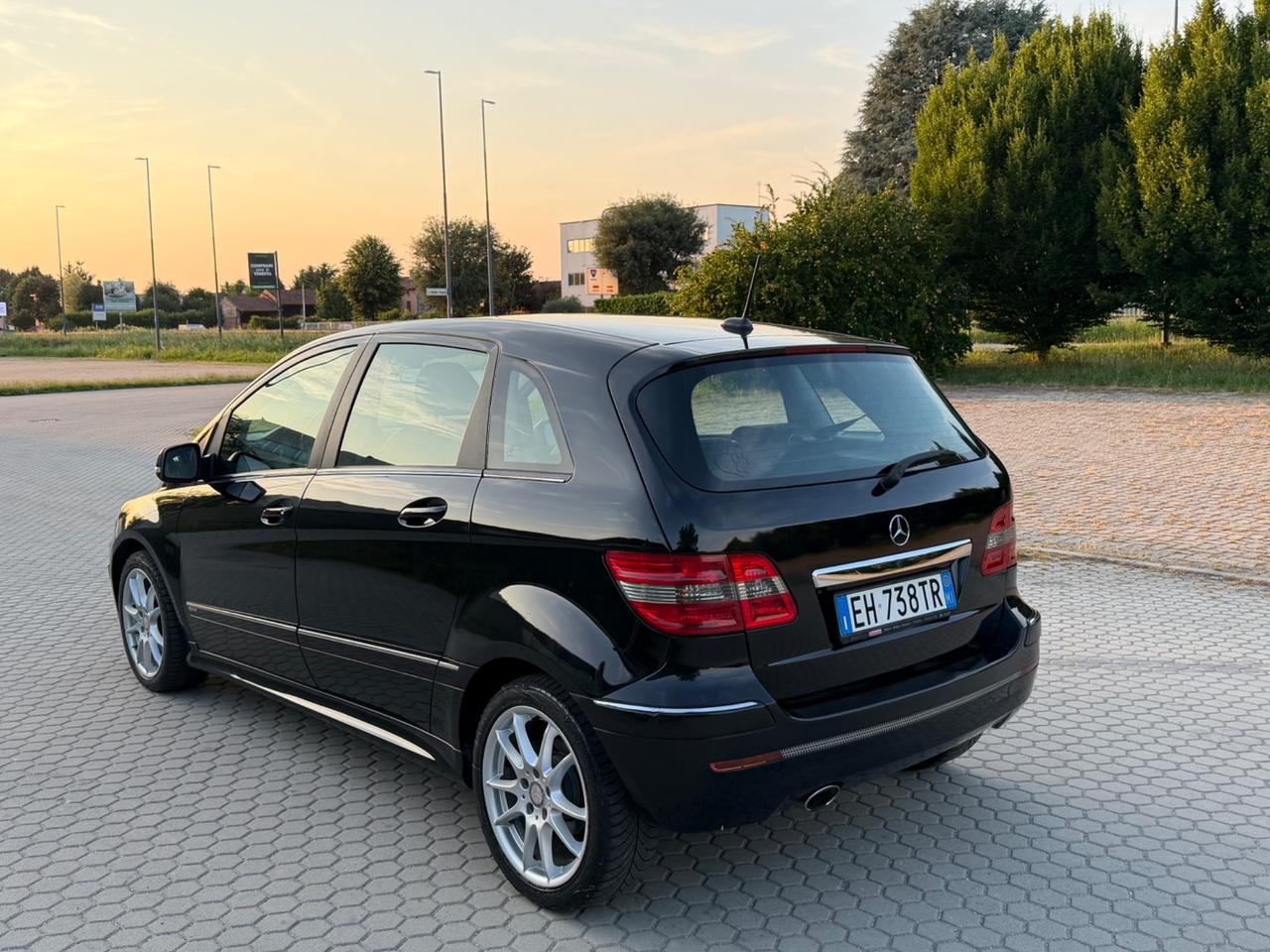 Mercedes-benz B 200 CDI Executive