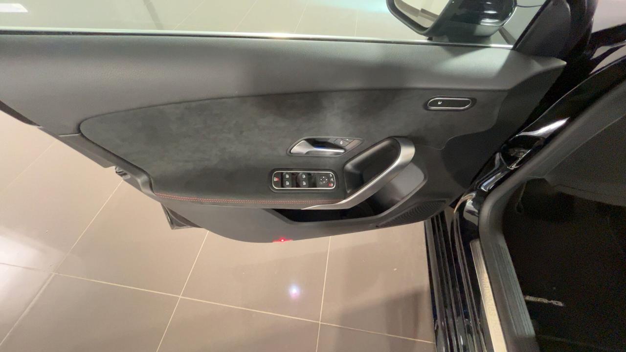 Mercedes Classe A 200d AMG Advance Plus Auto