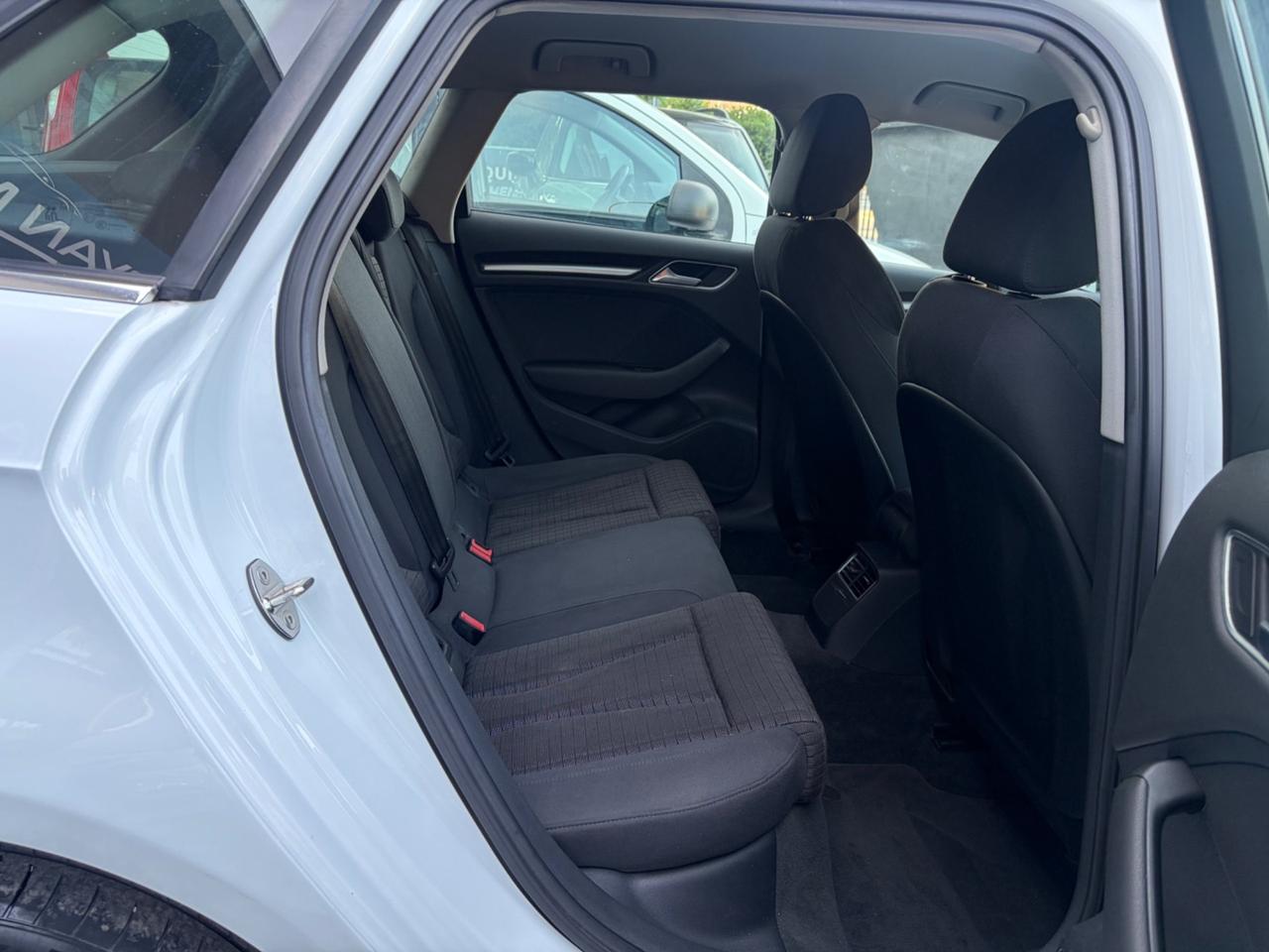 Audi A3 SPB 1.4 TFSI g-tron Ambiente