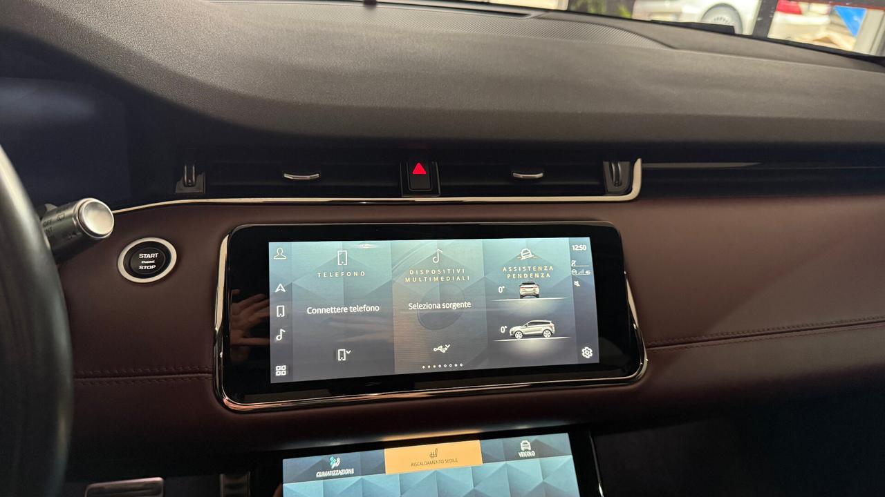 LAND ROVER EVOQUE HSE RDYNAMIC TETTO TOTAL BLACK