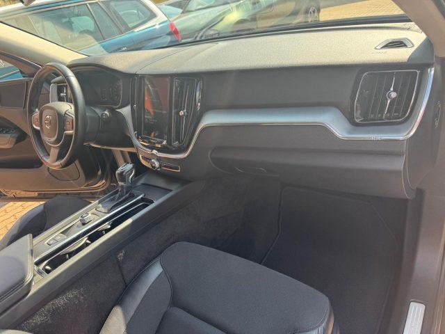 VOLVO XC60 D4 AWD Geartronic Business