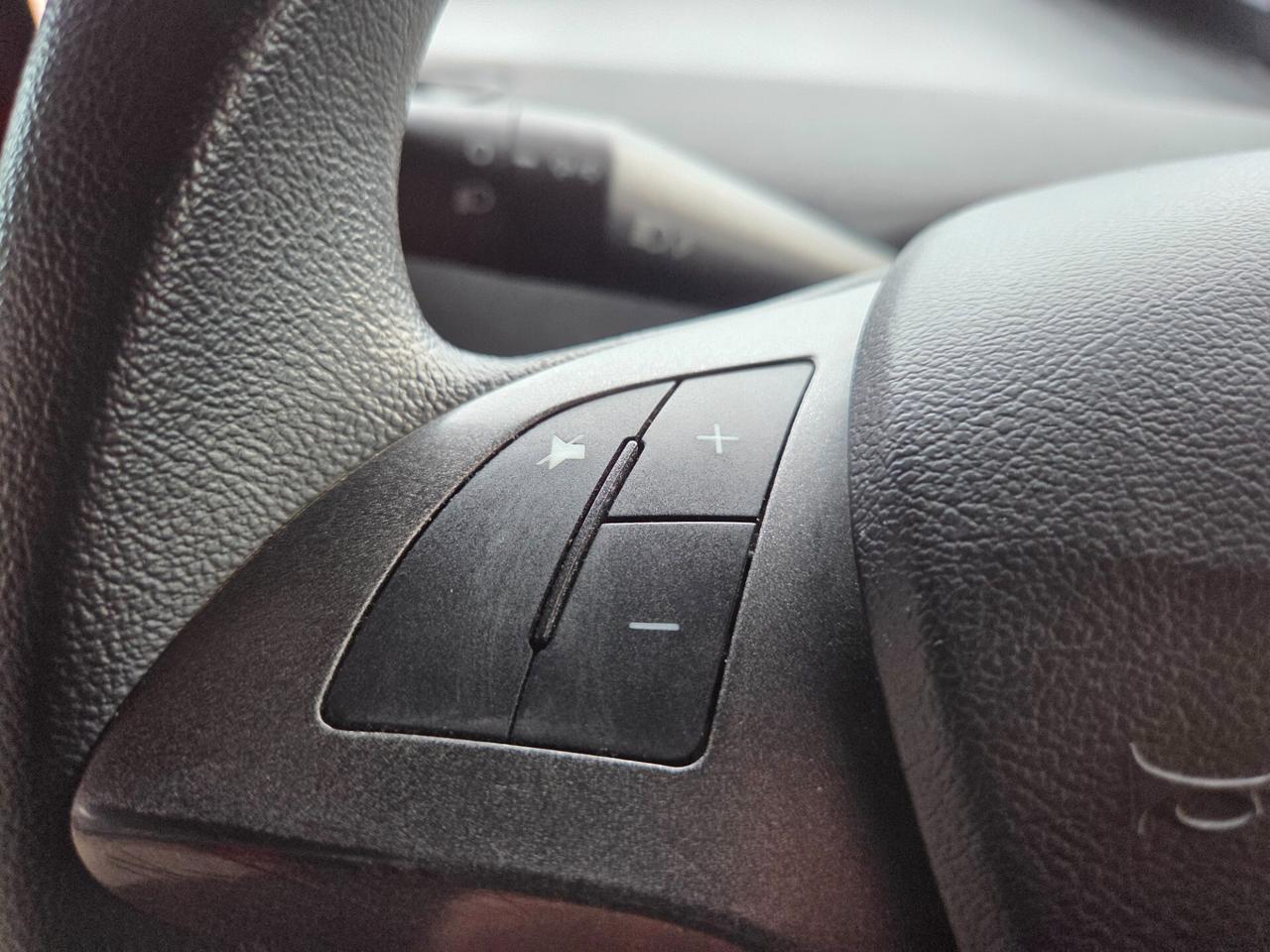 Lancia Ypsilon 5 porte S&S Hybrid Ecochic Silver