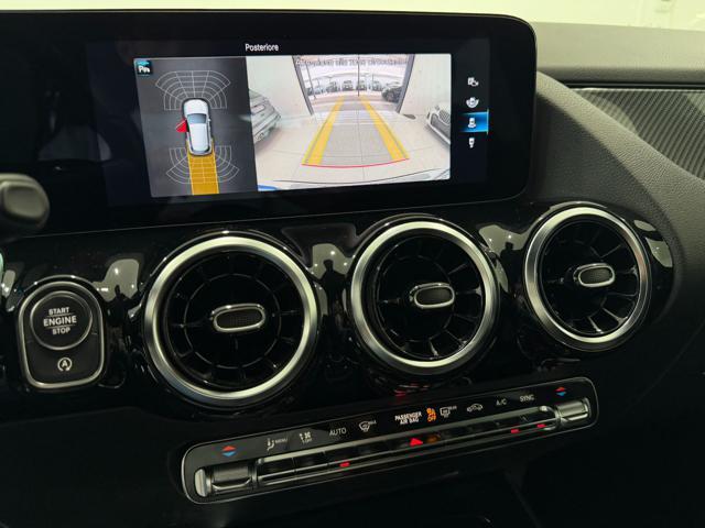 MERCEDES-BENZ GLA 200 Automatic Premium *GANCIO TRAINO*