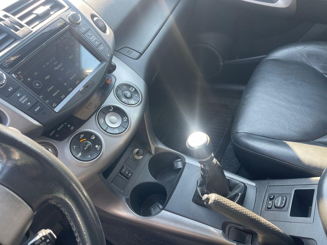 Toyota RAV 4 RAV4 2.2 D-4D 177 CV Luxury