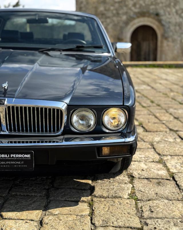JAGUAR XJ6 3.2 cat. Manuale Iscritta ASI