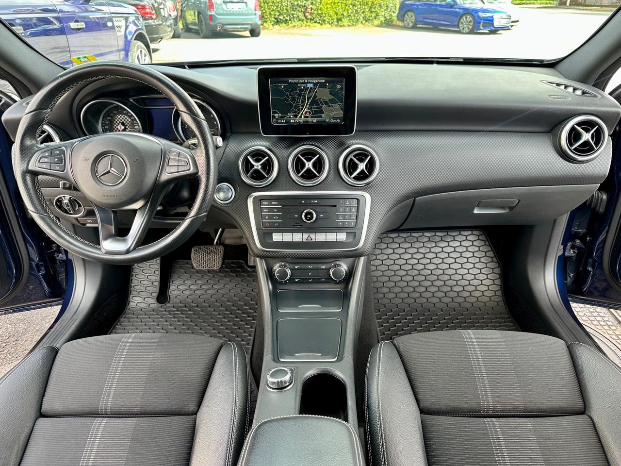 Mercedes-benz A 180 A 160 d Automatic Premium COME NUOVA