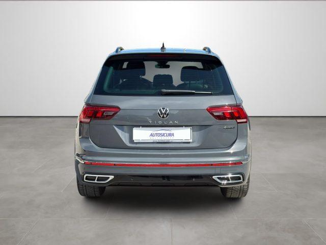 VOLKSWAGEN Tiguan 2.0 TDI 150 CV SCR DSG 4MOTION R-Line