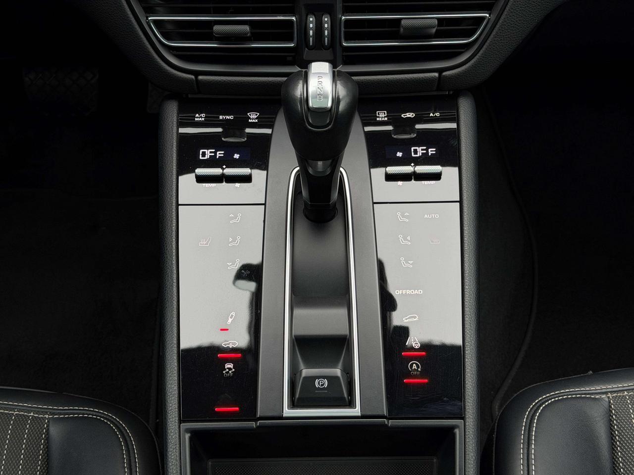 Porsche Macan 2.0 T 265CV PDK MY2022 - IMPIANTO BOSE - TETTO