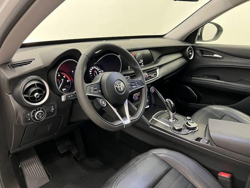 Alfa Romeo Stelvio Stelvio 2.2 Turbodiesel 180 CV AT8 RWD Super