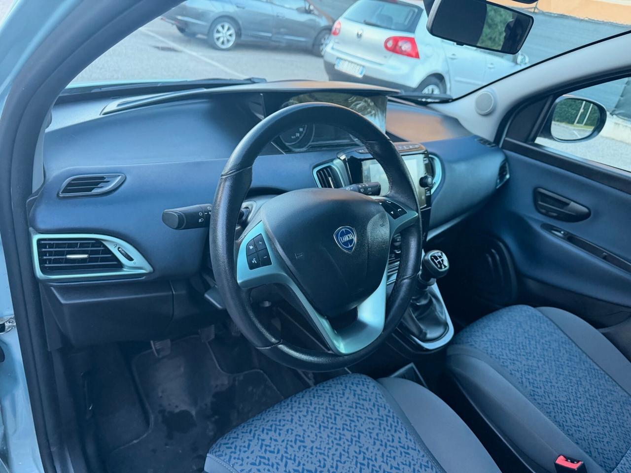 Lancia Ypsilon 1.2 Gpl - NEOPATENTATI - 12 MESI DI GARANZIA -