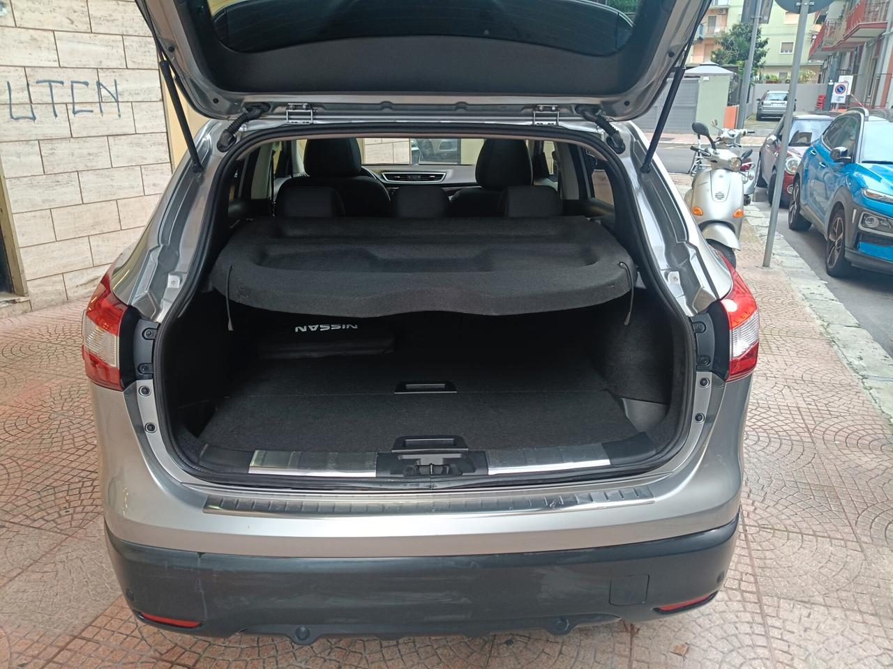 NISSAN QASHQAI 1.5 Dci-UNIPRO-TETTO&NAVY-Euro10490