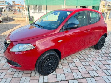 Lancia Ypsilon 0.9 TwinAir 85 CV 5 porte Metano Ecochic Elle