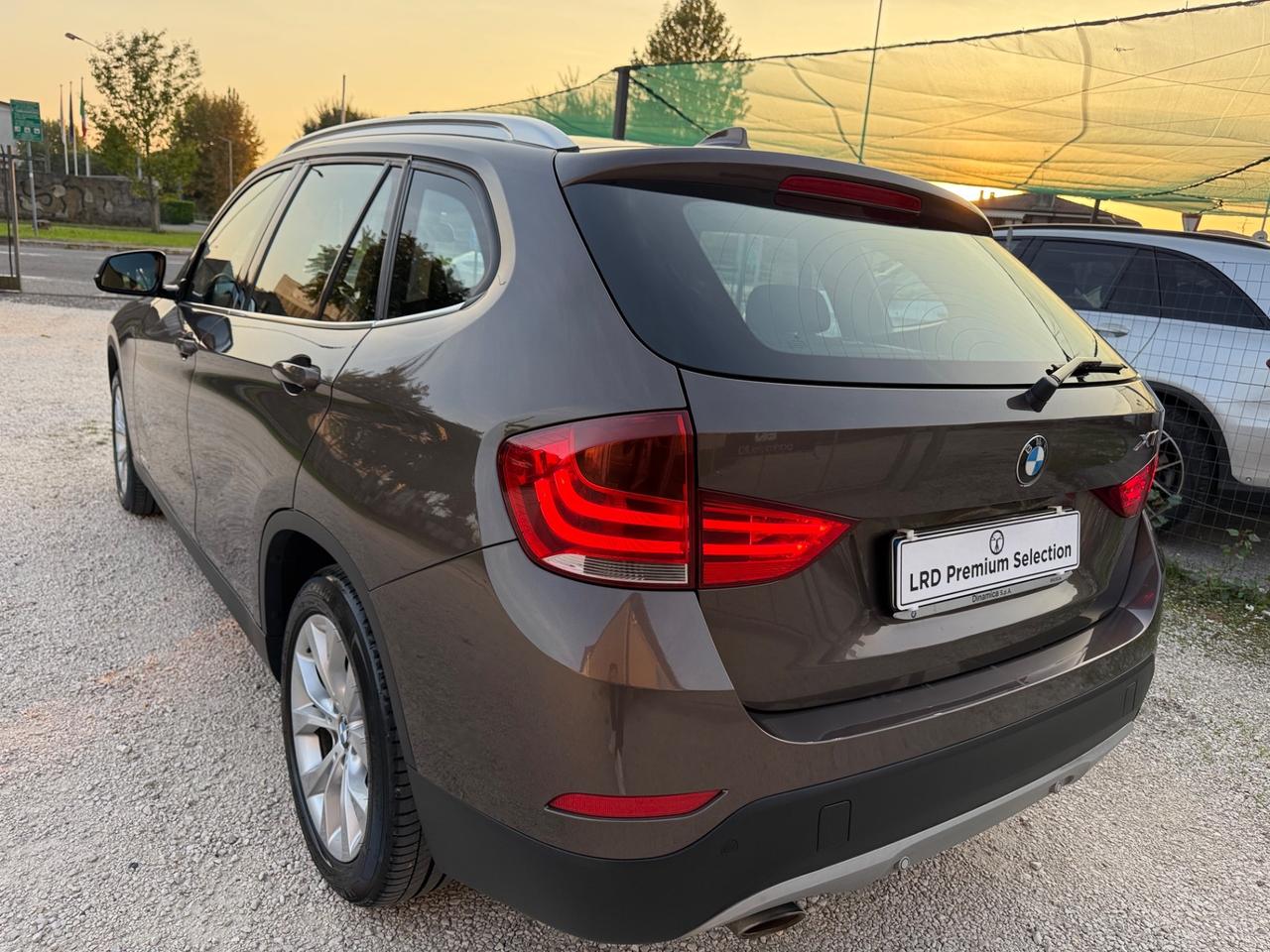 Bmw X1 xDrive18d X Line Navi+bixenon+Top