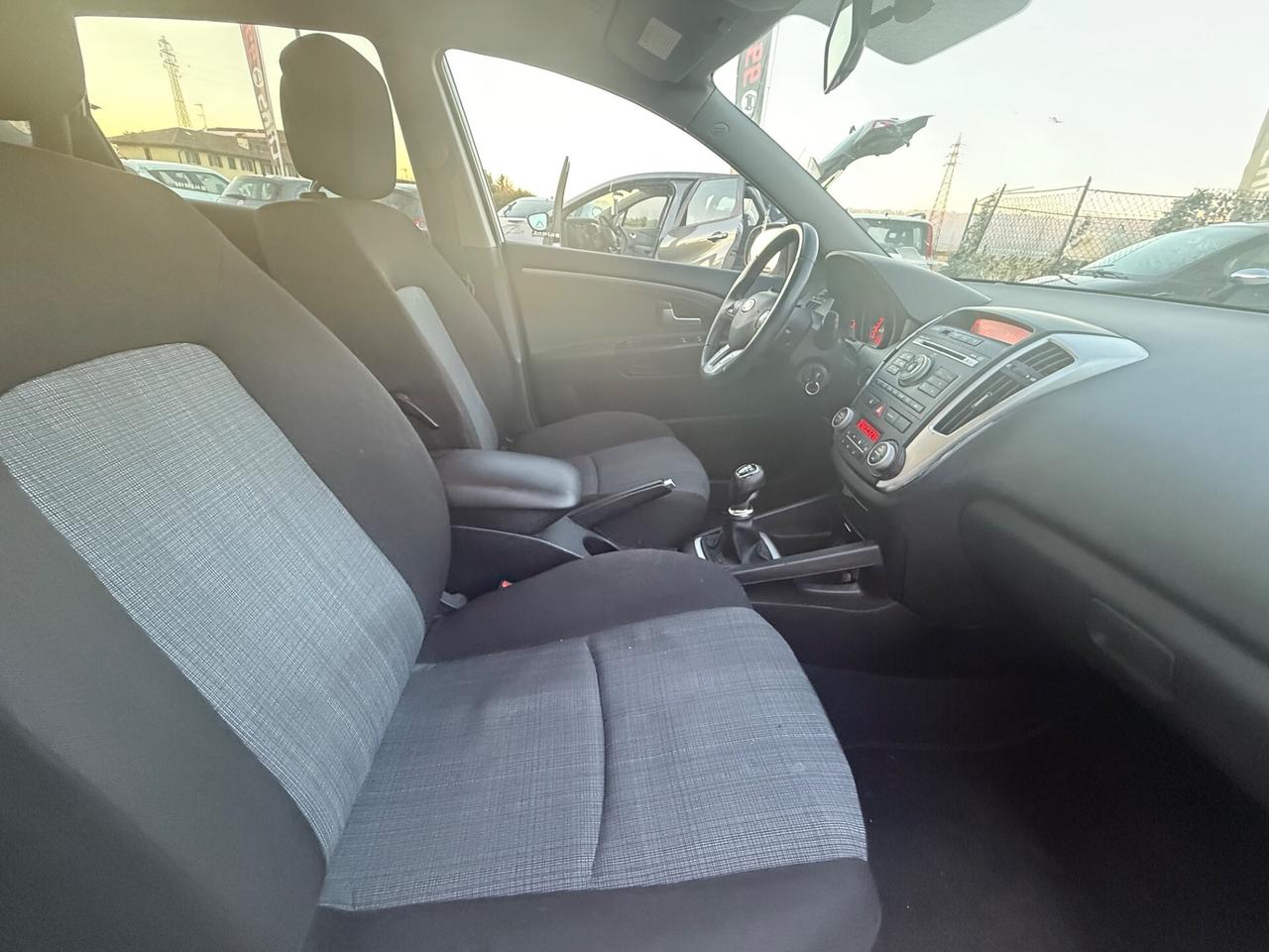 Kia Ceed cee'd 1.4 90CV 5p. EX