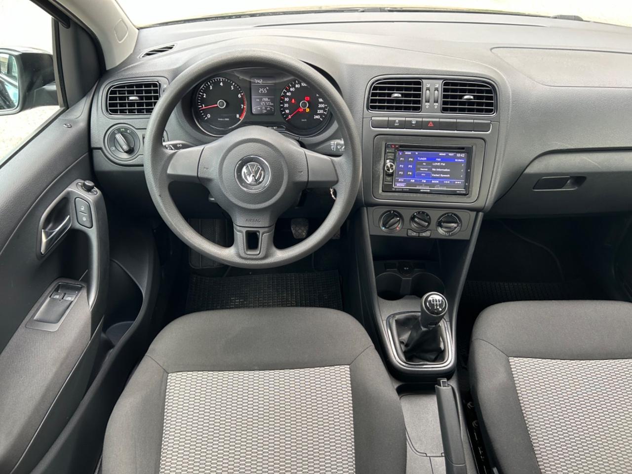 Volkswagen Polo 1.2 benzina 60 cavalli 2014