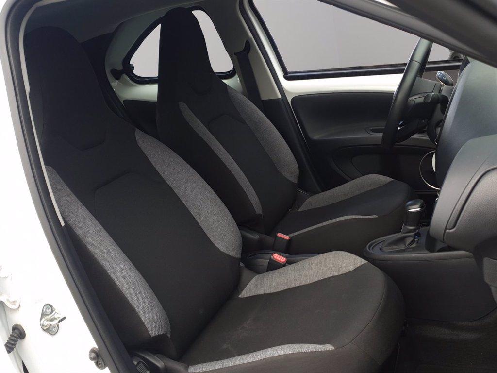 TOYOTA Aygo x 1.0 active 72cv s-cvt del 2023